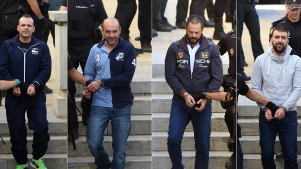 De izquierda a derecha, Jorge 'El Gordo', Ismael 'el Ojos', el 'Facu' y el 'Moha', los considerados cuatro hombres fuertes de la banda.