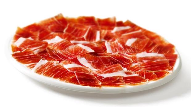 El jamón de bellota 100% ibérico tiene importantes cantidades de polifenoles, tocoferoles y otros antioxidantes naturales