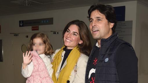Rivera y Montes visitan con su hija Carmen a su sobrino Cayetano