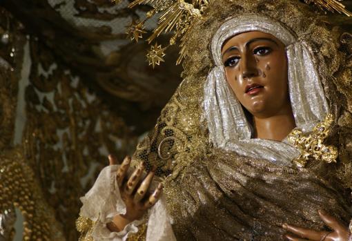Virgen de la Esperanza de Triana
