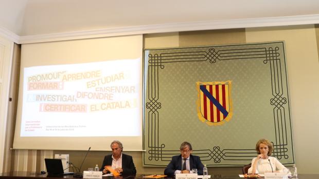 La inauguración de '33 Jornadas internacionales para profesores de catalán