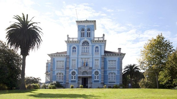 Fachada principal del Archivo de Indianos, Colombres (Ribadedeva)